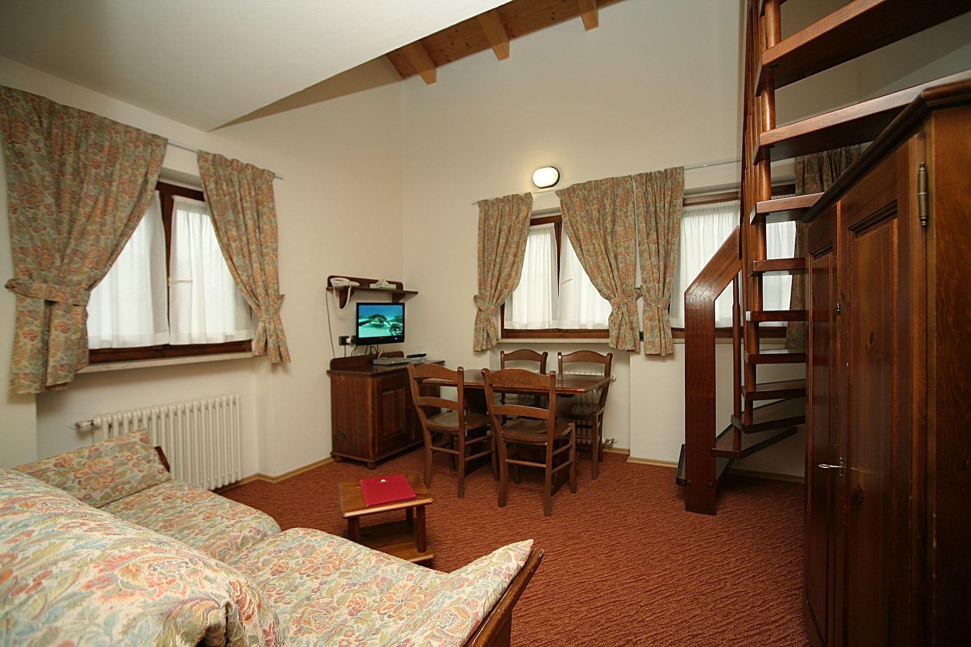 Hotel Miramonti Corvara Eksteriør bilde